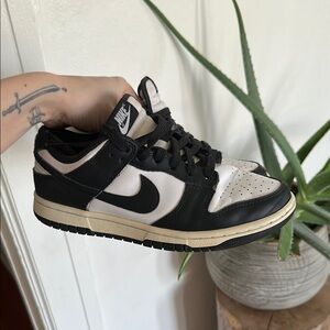 Nike Black and White Dunks size 7 *well worn*